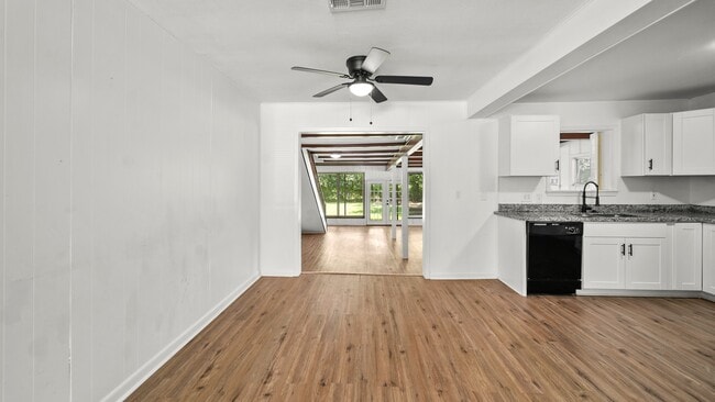 Photo - 8327 Bonner Dr