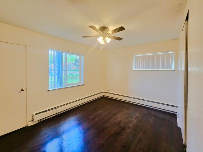 Photo - Dahlia Apartments