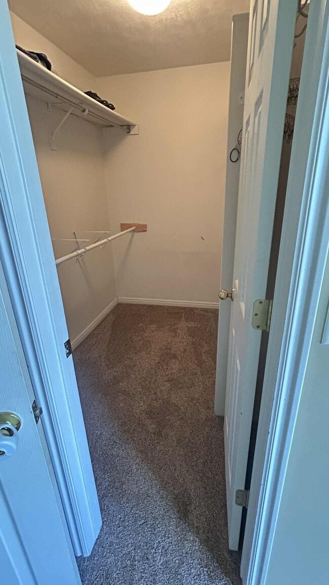 Photo - 212 E 900 N St