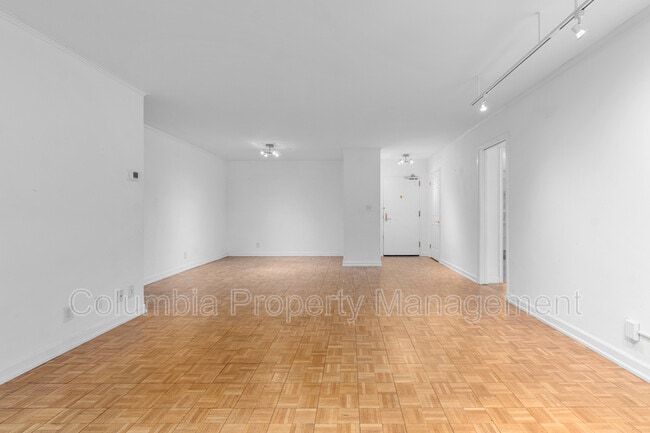 Photo - 1077 30th St NW Unit 304