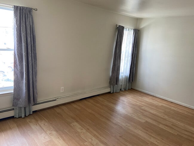 Photo - 1614 Union Turnpike Unit F4