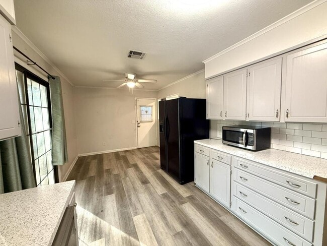 Photo - 2843 Kaylin Dr