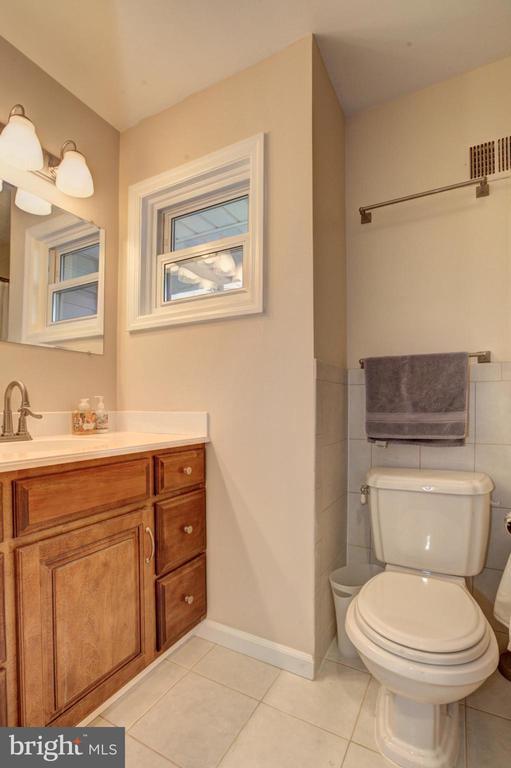 Photo - 601 Delano Dr SE