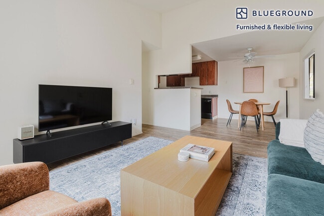 Photo - 1600 Villa St Unit FL3-ID2108