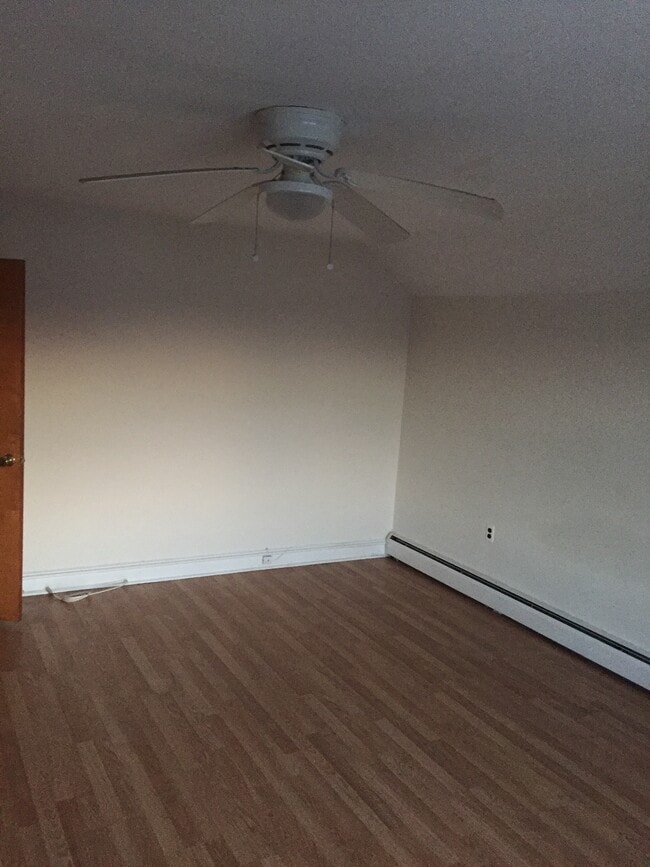 7111 Rising Sun Avenue Unit 3 rd floor