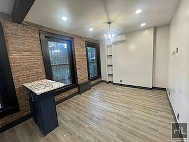 Photo - 370 Miller Ave Unidad 1