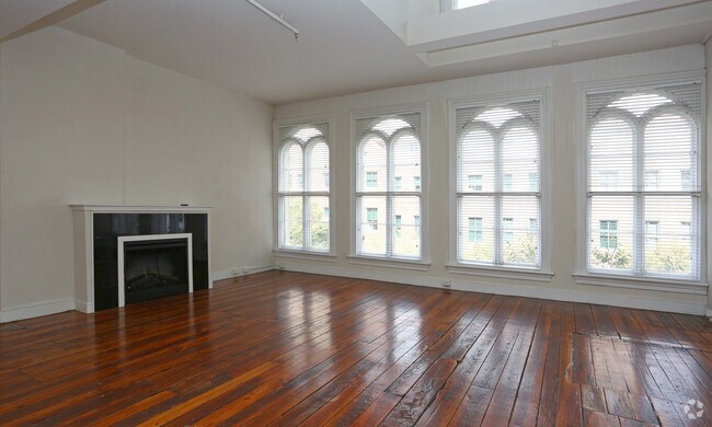 Photo - Shockoe Commons