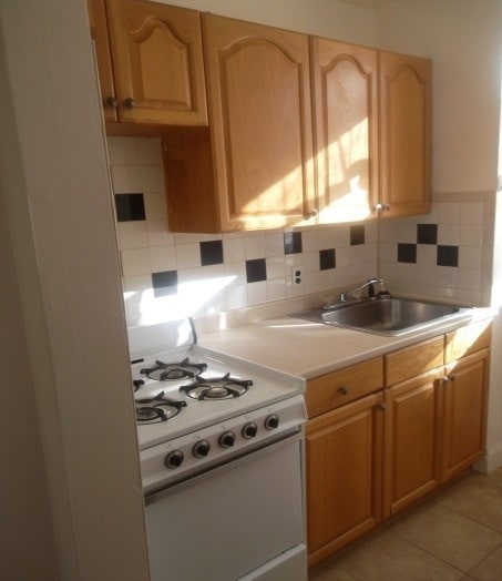 Photo - 108 Edgecombe Ave Unit 2R