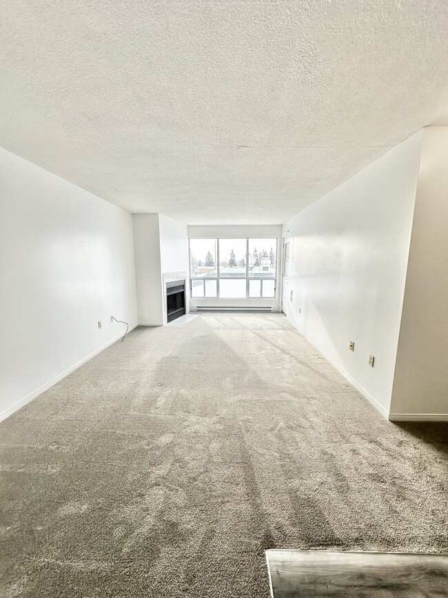 Photo - 130 Bell Farm Rd