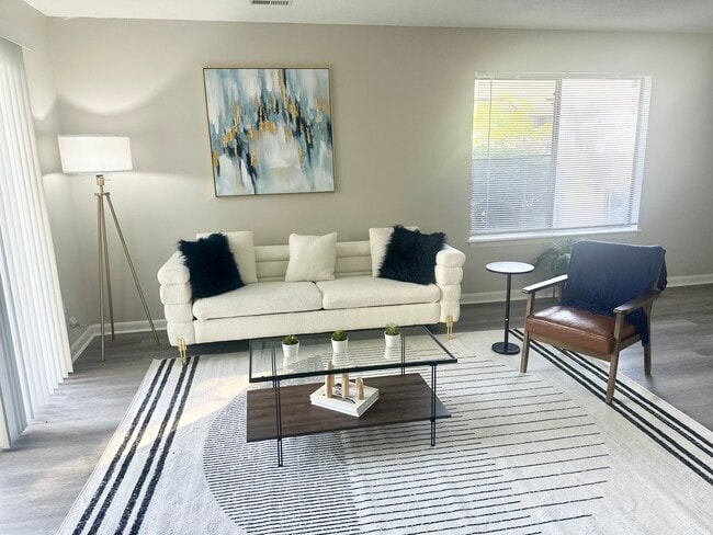 Photo - Brookside Apartments