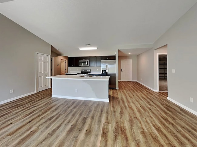 Photo - 509 SE 7th St