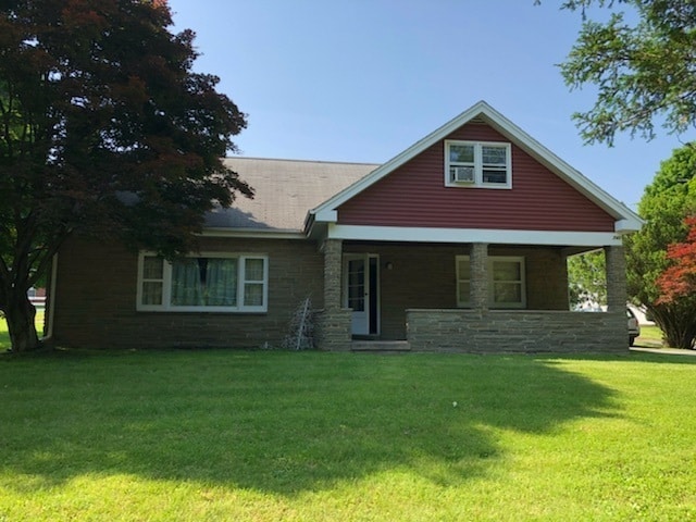 Building Photo - Renovated 3-Bedroom Home with Detached Gar...