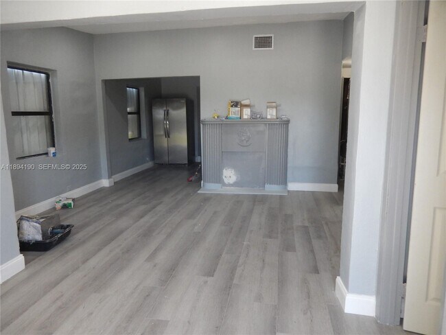 Building Photo - 2001 NW 166th St