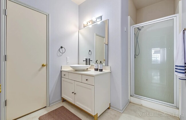 Photo - 18518 Alemarble Oak St