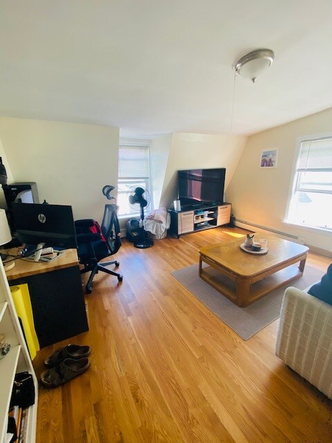 Photo - 9 Parker St Unit 3