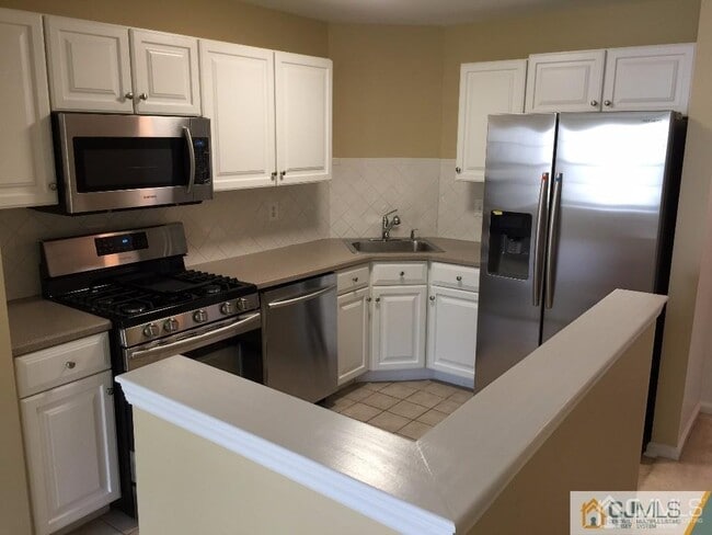 Photo - 15 Inverness Dr Rental