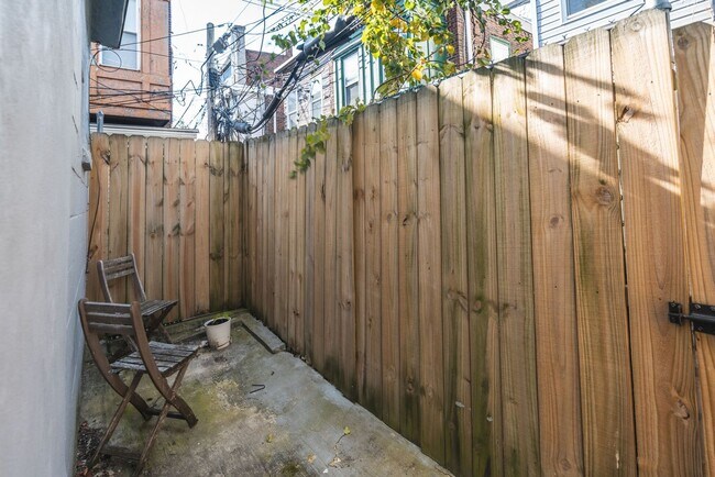 Photo - 1508 N Dover Street