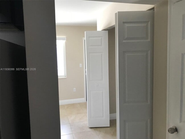 Photo - 1990 NW 4th Ct Unit 7