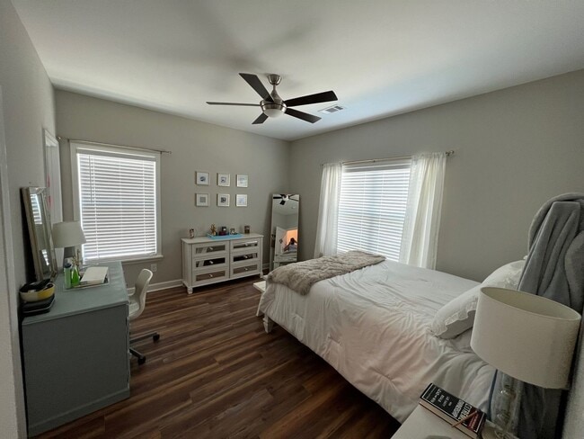 Photo - 238 Summerhill