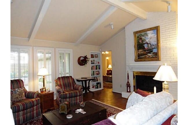 Building Photo - 2304 Canyon Valley Trail