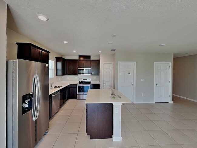 Photo - 1660 Aspen Ave