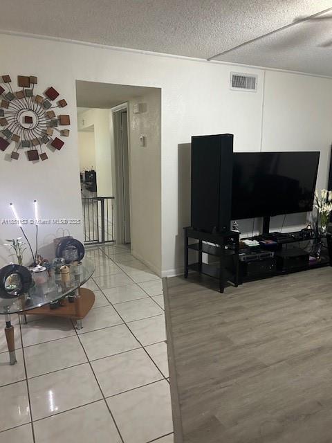 Photo - 4139 SW 66th Way