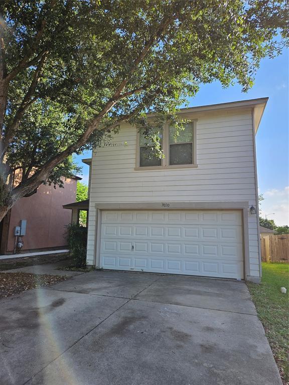 Building Photo - 7020 Doyal Dr