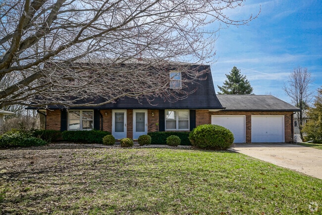 FRONT - 1728 Blue Spruce W Ct Rental