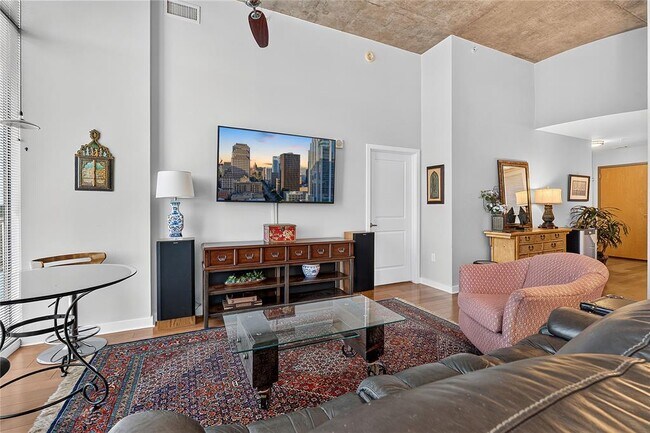 Photo - 360 Nueces St Unit 1604