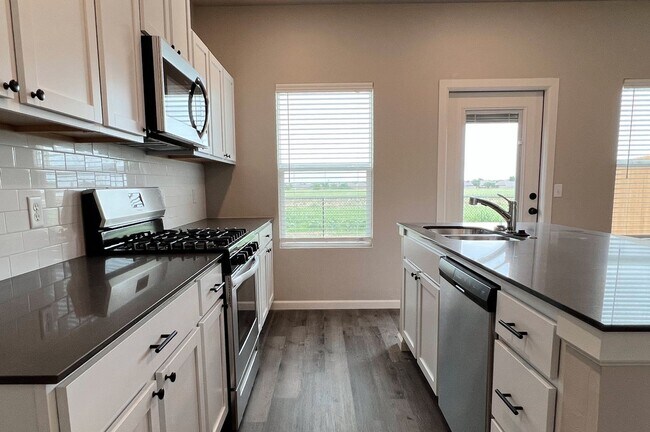 Photo - EXTRA SPECIAL OFFER! Move-In-Ready 3-Bedroom.