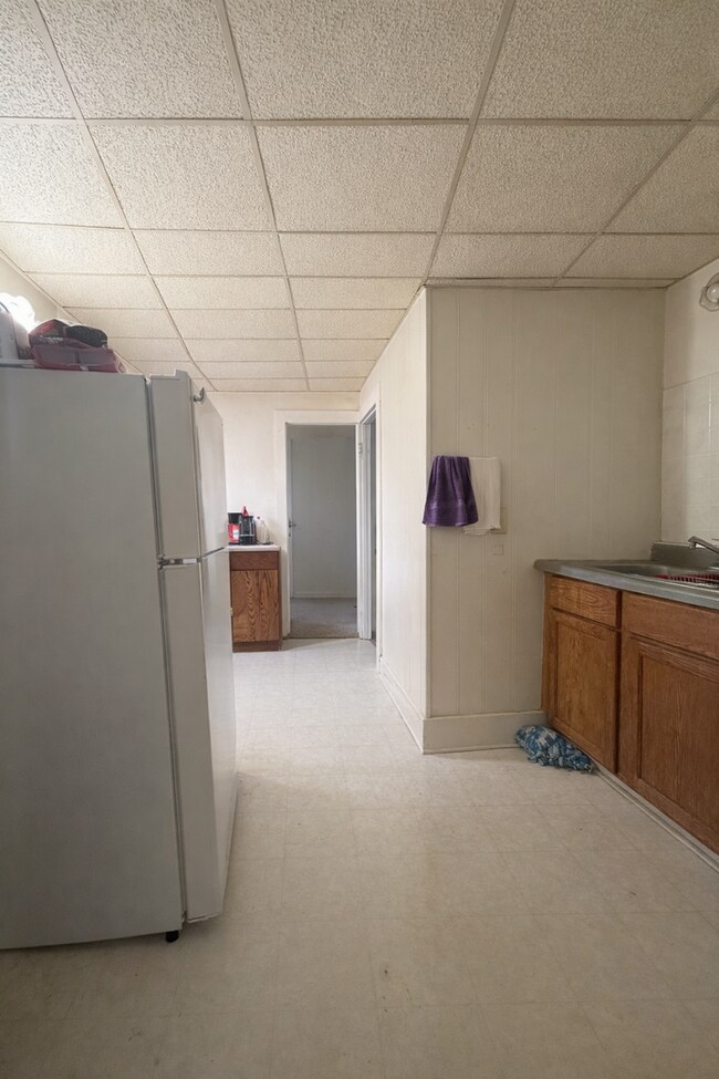 Photo - 1146 Bellevue Ave Unit B