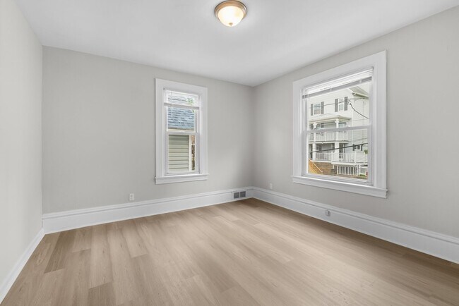 Photo - 589 5th St Unit 589 5th Street  2