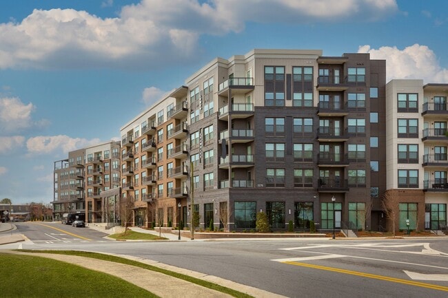 ¡Bienvenido a casa en Bexley Chamblee! - Bexley Chamblee