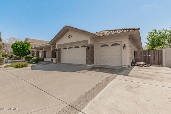 1687 E Carob Dr