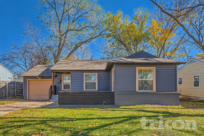 Building Photo - 10630 Newcombe Dr