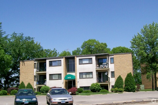 Building Photo - Langdon Lake Apartments