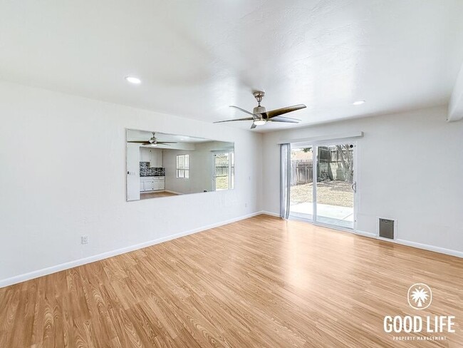 Photo - 7516 Black Oak Rd
