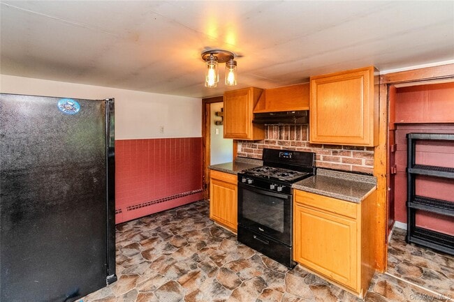 Photo - 876 NY-52 Unit 876