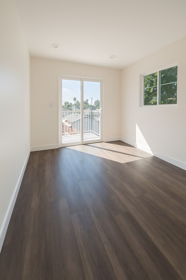 Photo - 7344 Topeka Dr