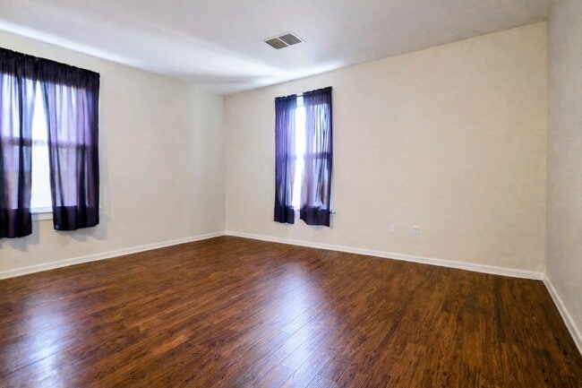 Photo - 1295 Creek Rd Unit 3