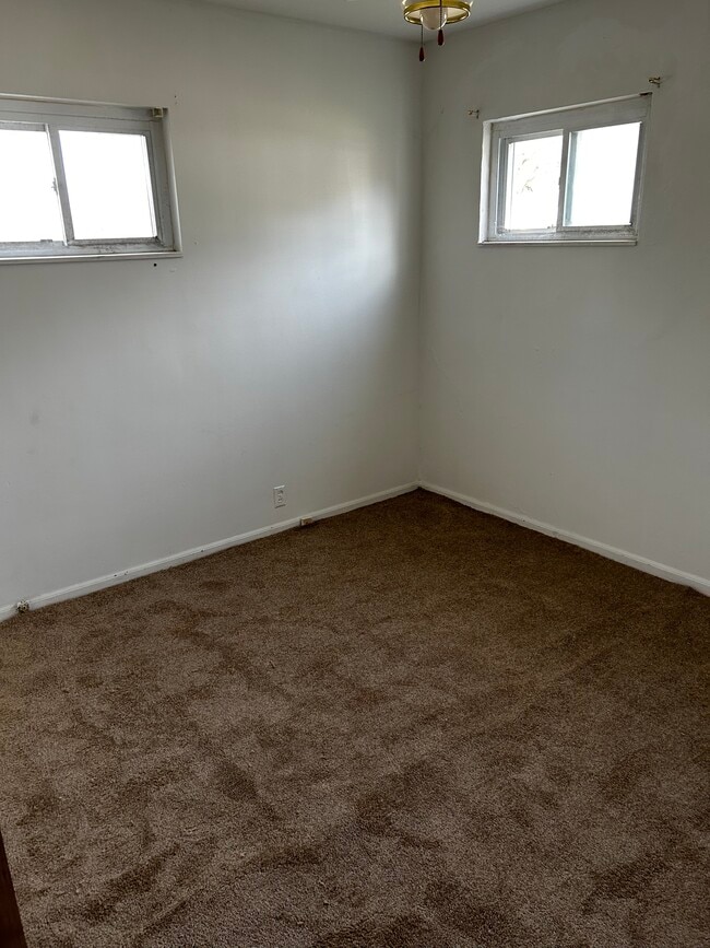 Bedroom 3 - 4021 Forest Hill Ave