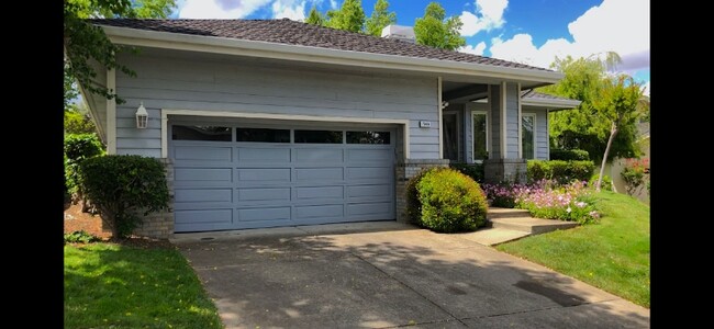 Photo - 7949 Winged Foot Ct House