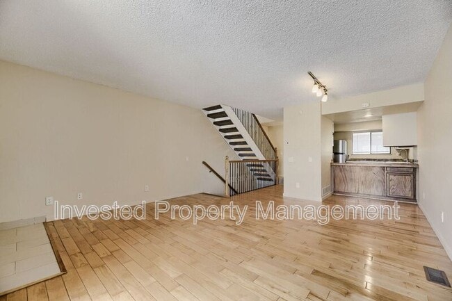 Photo - 262 S Oman Rd