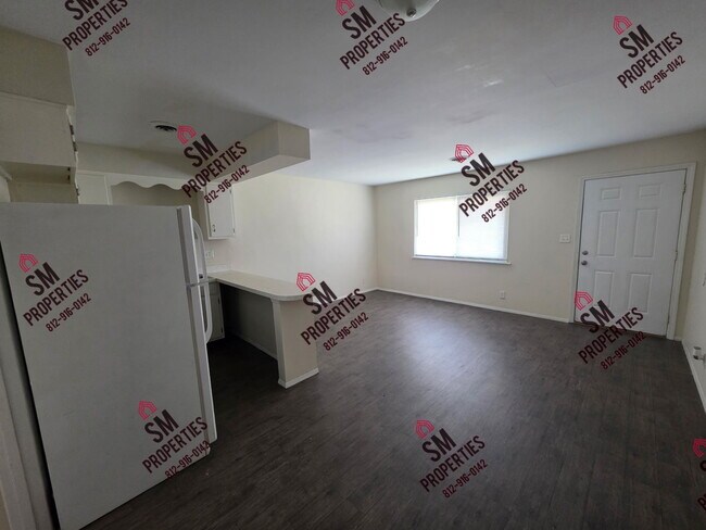 406 Edgar St