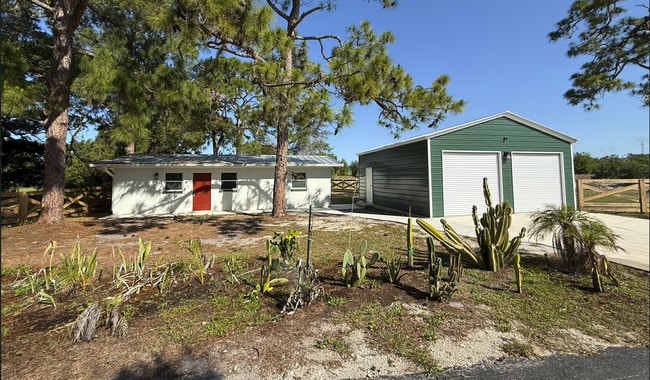 Building Photo - 112 Watters Dr