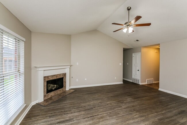 Photo - 7927 Nature Walk Dr