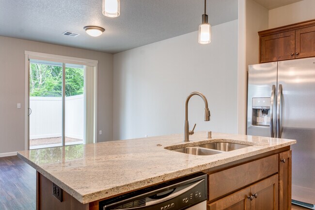 center island - Orchards Rowhomes-