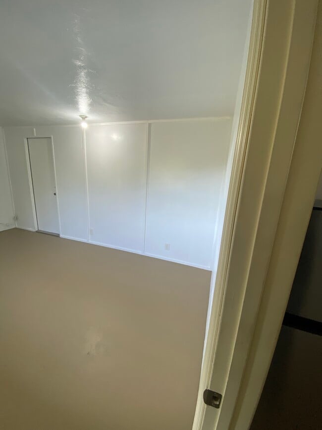 Photo - 5344 Caldwell St