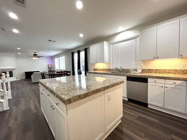 Photo - AVAILABLE NOW!! Fully Furnished 5 Bedroom 2.5 Bathroom Two Story Home in Beaumont!!