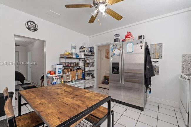 Photo - 2453 SW 17th St Unit 2